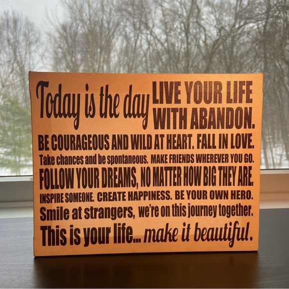 Motivational Canvas Decor - Picture 1 of 5